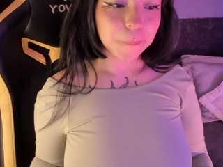 Sahara nude in Live Sex Cam Girls Room