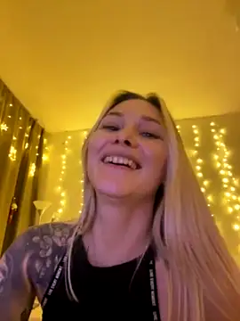 Sophie_meow nude strip on cam for live sex video chat