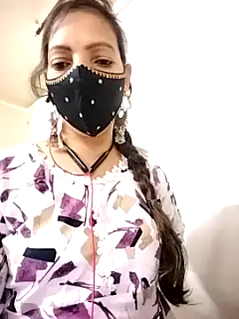 Telugu_Girl_Sonu nude strip on cam for live sex video chat