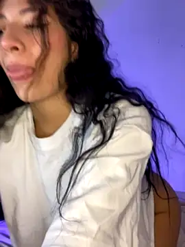 VenusSnow7 nude strip on cam for live sex video chat
