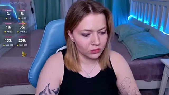 Evahadson nude strip on cam for live sex video chat
