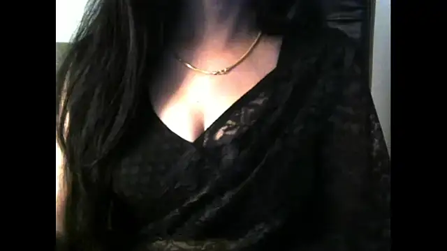 hornyyankita nude strip on cam for live sex video chat
