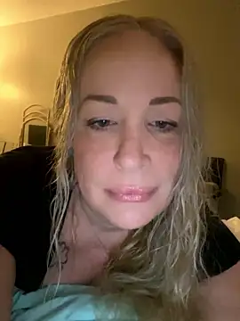 Jbowe123 nude strip on cam for live sex video chat