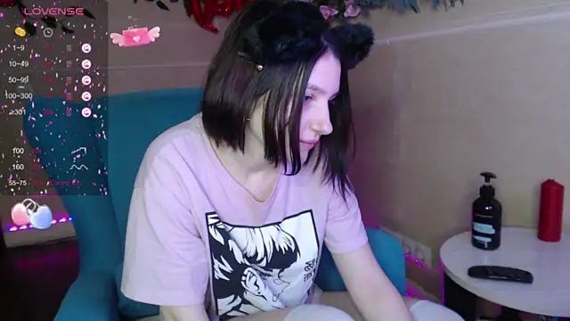 Lana_bannana nude strip on cam for live sex video chat
