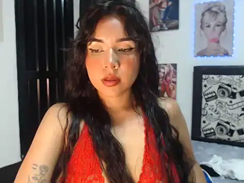 Lulu-01 nude strip on cam for live sex video chat