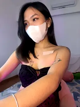 Mye_Linn nude strip on cam for live sex video chat