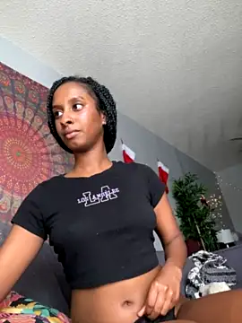 Your_Paris nude strip on cam for live sex video chat