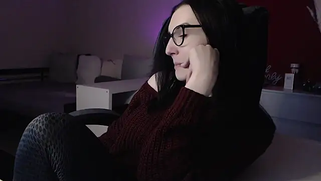 Alina_Lamour nude strip on cam for live sex video chat