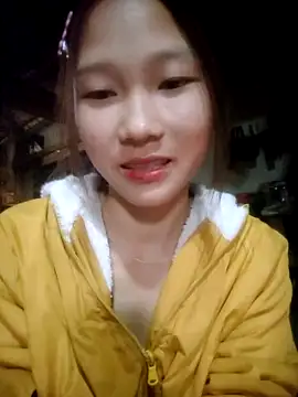 beemnh nude strip on cam for live sex video chat