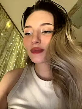 bj_lina nude strip on cam for live sex video chat