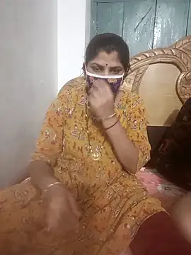 Chudayi4sex nude strip on cam for live sex video chat