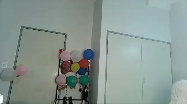 EAXTRALOVABLE-INTERCAPE nude strip on cam for live sex video chat