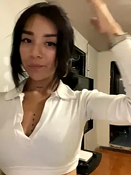 Gabitorres nude strip on cam for live sex video chat