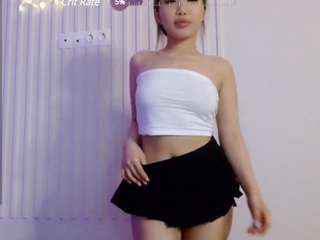 GummyBunny nude in Live Sex Cam Girls Room