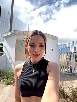 HopeHeaven nude strip on cam for live sex video chat