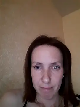 Julijuicy nude strip on cam for live sex video chat