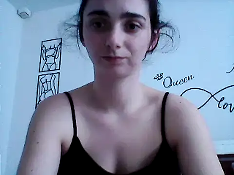 Kamishaa21 nude strip on cam for live sex video chat