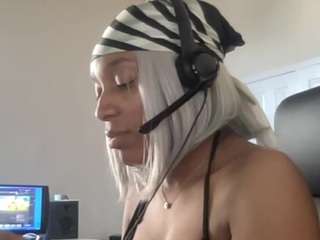 Lovely-aaliyah nude in Live Sex Cam Girls Room