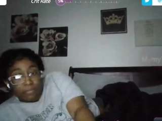 MymyTitsNAsz nude in Live Sex Cam Girls Room