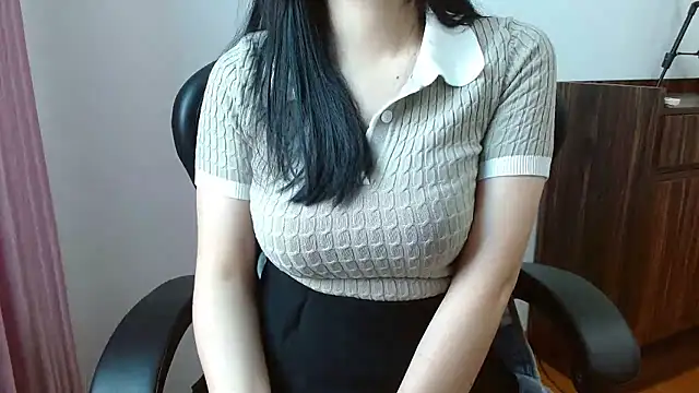 -oo_ri nude strip on cam for live sex video chat