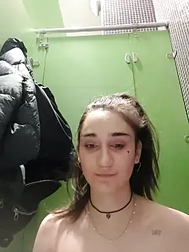 RiskyViolet nude strip on cam for live sex video chat