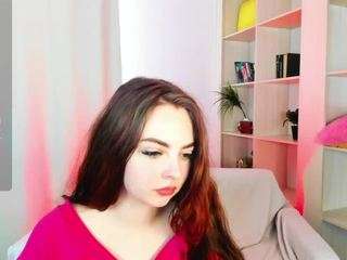 SkylarWhitee nude in Live Sex Cam Girls Room