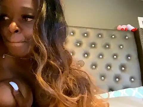 Sweet_Tee23 nude strip on cam for live sex video chat
