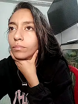 tita_19x nude strip on cam for live sex video chat