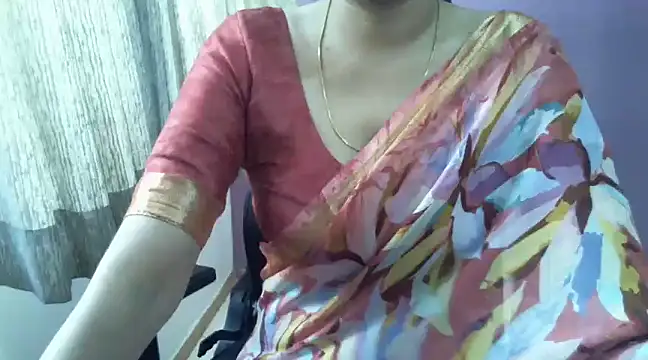 AwesomeTriceps nude strip on cam for live sex video chat