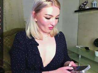 CherryLana nude in Live Sex Cam Girls Room