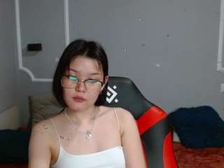 ChiaSoku nude in Live Sex Cam Girls Room
