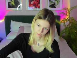evansmillss nude in Live Sex Cam Girls Room