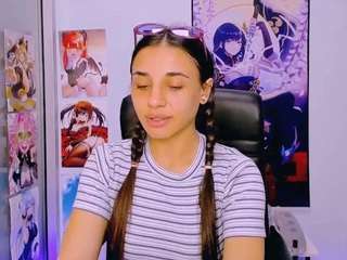 foxy-grey nude in Live Sex Cam Girls Room