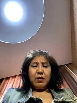 jiaodianMei nude strip on cam for live sex video chat