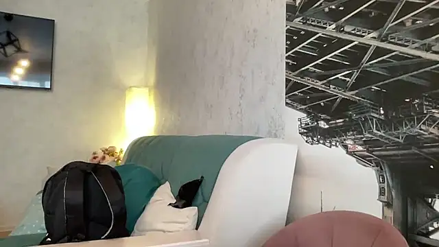 MargoLovett nude strip on cam for live sex video chat