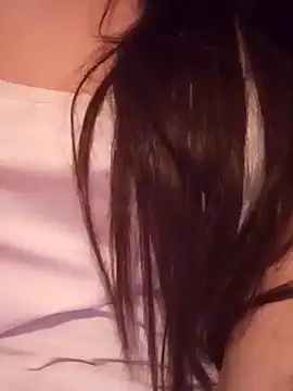 MOozah1 nude strip on cam for live sex video chat
