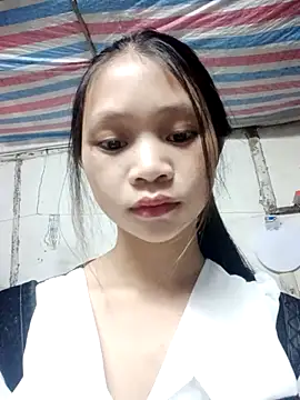 phanht nude strip on cam for live sex video chat