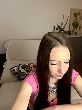 Trixie-Tainted nude strip on cam for live sex video chat