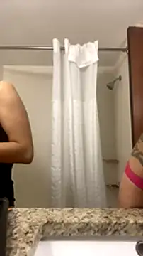 WhittyKhitty nude strip on cam for live sex video chat
