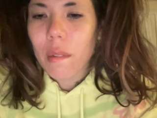 xoxo-genesis nude in Live Sex Cam Girls Room