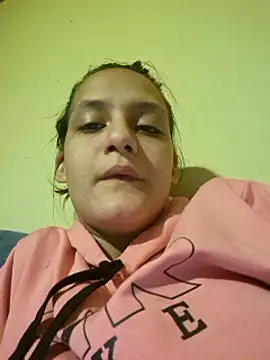 Zafira21 nude strip on cam for live sex video chat