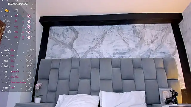 ailynBlaze nude strip on cam for live sex video chat
