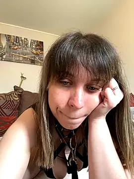 Aphrodite-22 nude strip on cam for live sex video chat