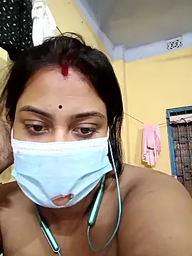 Arifa-Queen nude strip on cam for live sex video chat