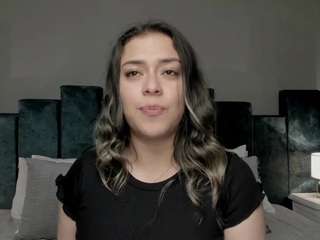 HOTTIE NICOLLE nude in Live Sex Cam Girls Room