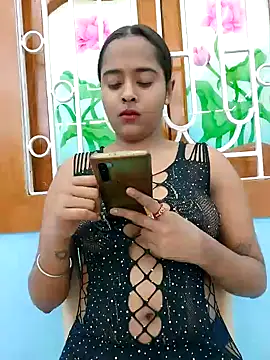 Hotty_notty_kitty nude strip on cam for live sex video chat