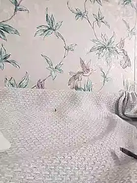 KateCrystal7 nude strip on cam for live sex video chat
