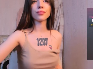 KittyLi nude in Live Sex Cam Girls Room