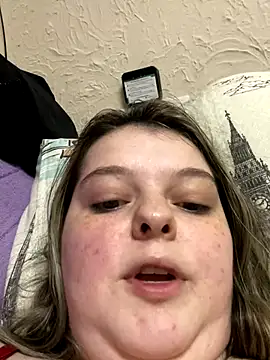 KristinaBear nude strip on cam for live sex video chat