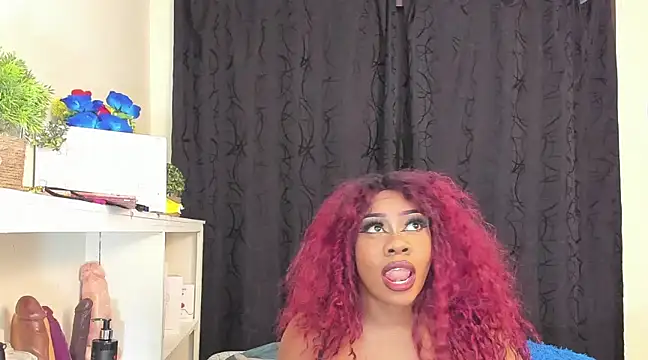 LexiieGrey nude strip on cam for live sex video chat